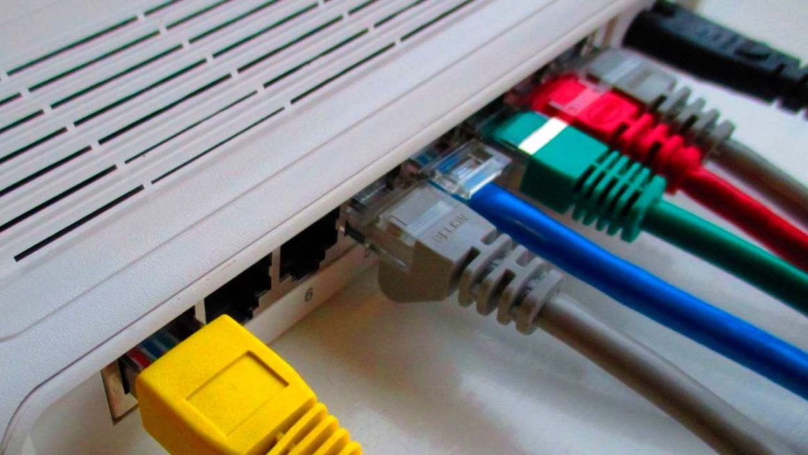 Desecho Del Router Qué pasa cuando no actualizas nunca el firmware del router