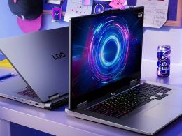 Lenovo LOQ en la mesa