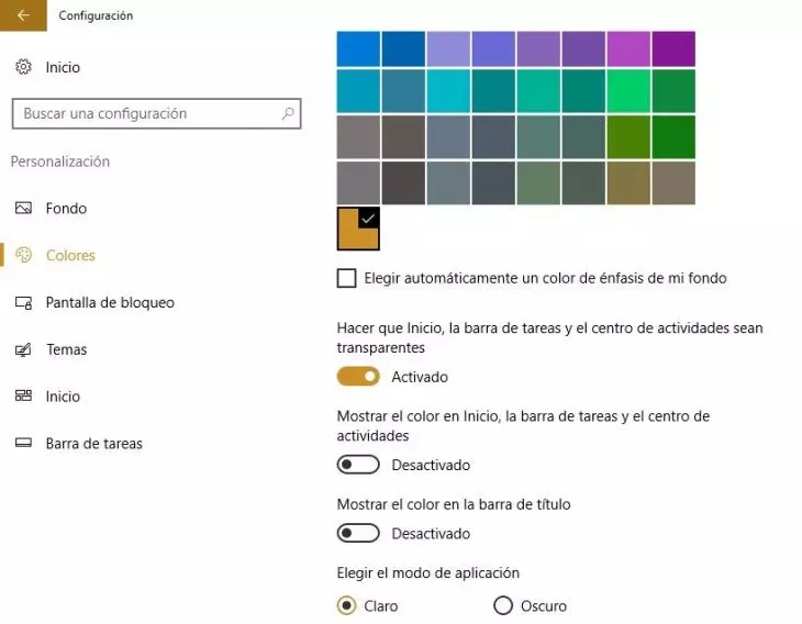 Cómo personalizar la barra de tareas de Windows 10 y volar
