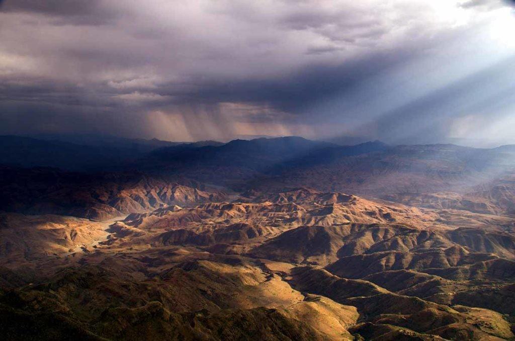 Montañas de Etiopía, país en el que la desertificación acarrea graves consecuencias.