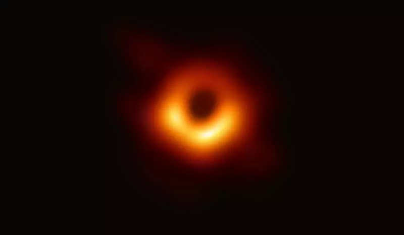 la materia en los agujeros negros